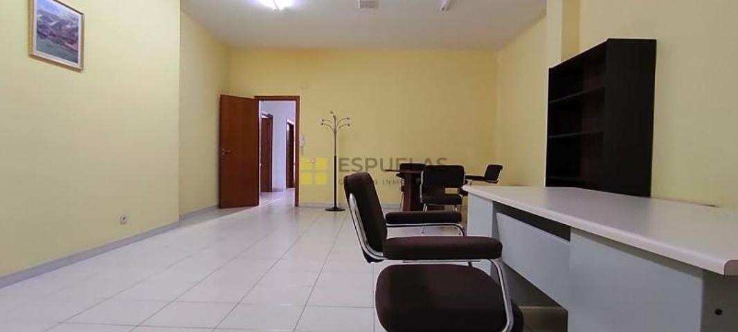 Oficina en alquiler en Arnedo, Avenida Quel, 26580 photo 0