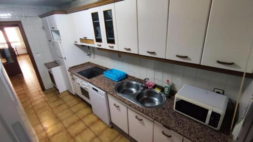 Piso en alquiler en Ponferrada, Frailes, 24401 photo 0