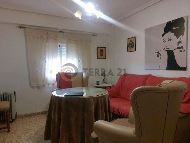 Piso en alquiler en Jaén, Renfe photo 0