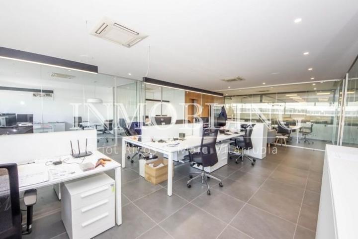 Oficina en alquiler en Llinars del Vallès, Llinars del Vallès photo 0