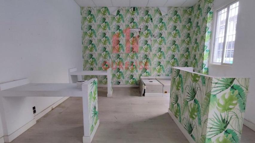 Local comercial en alquiler en Ourense, Couto photo 0