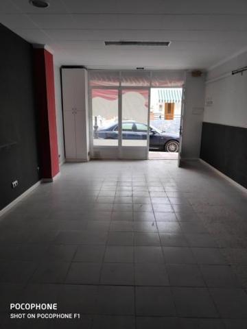 Local comercial en alquiler en Moratalla photo 0