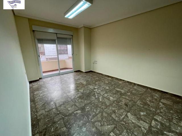 Oficina en alquiler en Albacete, Centro-Carretas photo 0