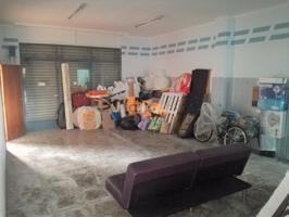Local comercial en alquiler en Ontinyent, San Jose photo 0