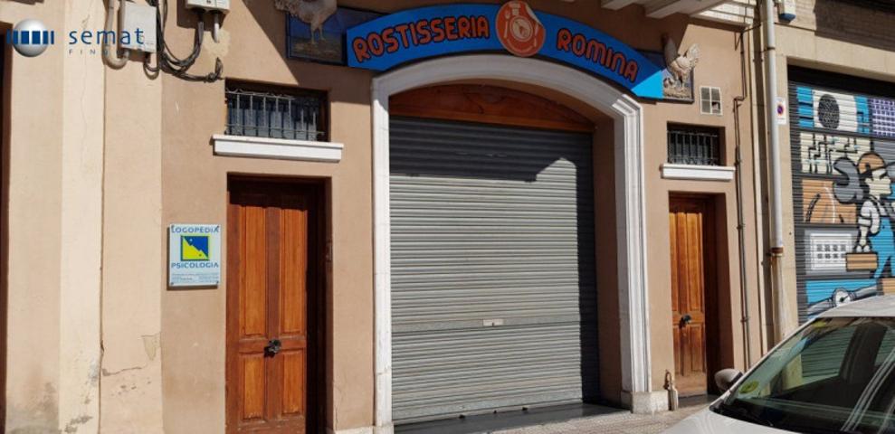 Local comercial en alquiler en Cervera, Cervera photo 0