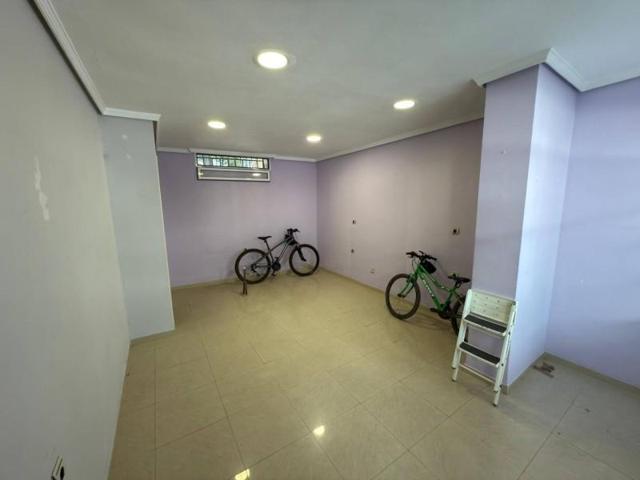 Local comercial en alquiler en Zafra, Zafra photo 0