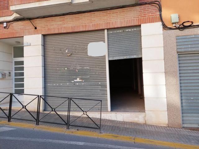 Local comercial en alquiler en Crevillent, PABELLON photo 0