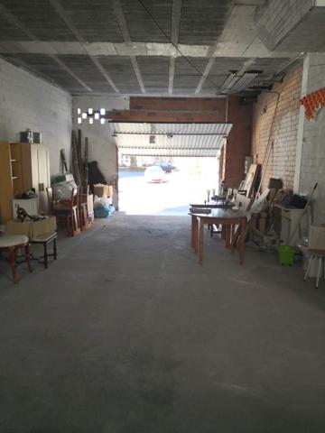 Local comercial en alquiler en Carballo, Chorís - Zona Escolar photo 0