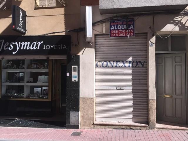Local comercial en alquiler en Abarán, Abaran photo 0