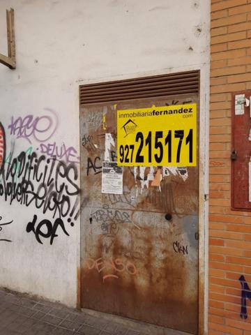 Local comercial en alquiler en Cáceres, COLON photo 0