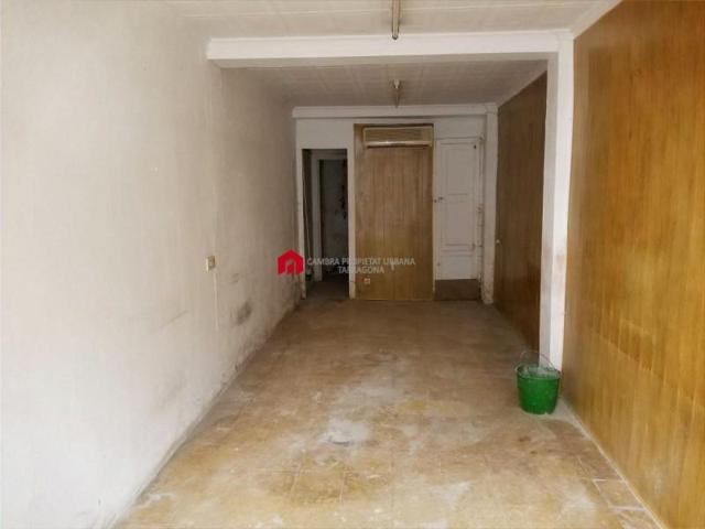 Local comercial en alquiler en Tortosa, Casc àntic photo 0