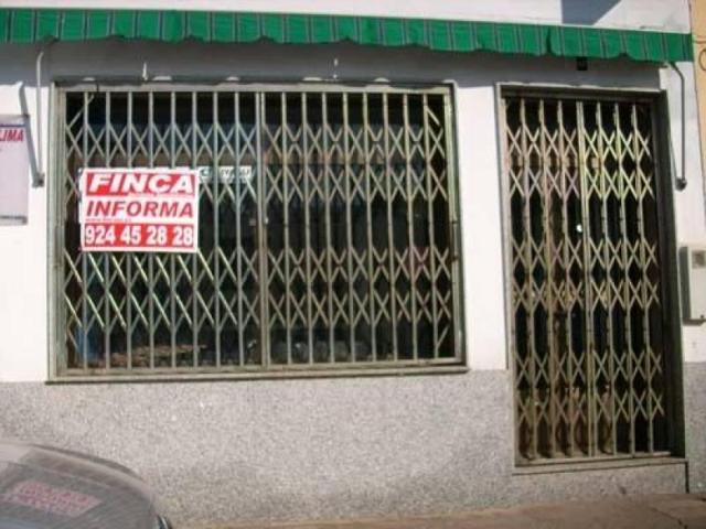 Local comercial en alquiler en Montijo, SAN GREGORIO photo 0