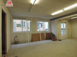 Oficina en alquiler en Ourense, Couto photo 0