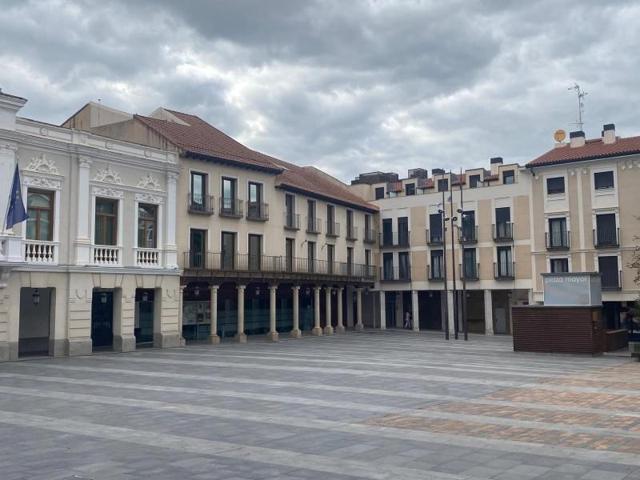 Local comercial en alquiler en Guadalajara, Casco historico photo 0