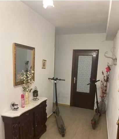 Piso en alquiler en Granada, Alhamar photo 0