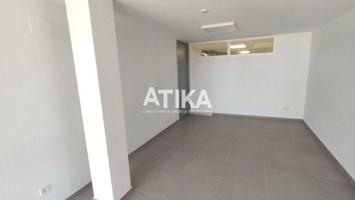 Oficina en alquiler en Ontinyent, Sant Josep photo 0