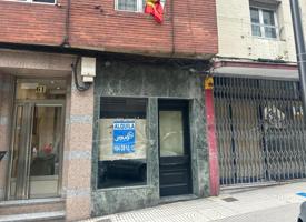 Local comercial en alquiler en Avilés, Avilés photo 0