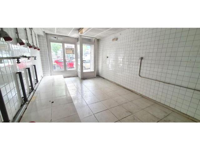 Local comercial en alquiler en A Coruña photo 0