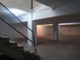 Local comercial en alquiler en Valladolid, Delicias photo 0