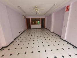 Local comercial en alquiler en Ontinyent, Sant Josep photo 0