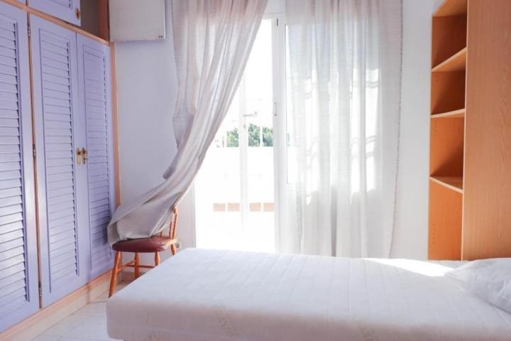 Casa en alquiler en Almería, Barrio alto photo 0