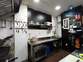 Local comercial en alquiler en Granada, Ronda - Arabial photo 0