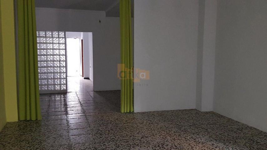 Local comercial en alquiler en Ontinyent, San Jose photo 0