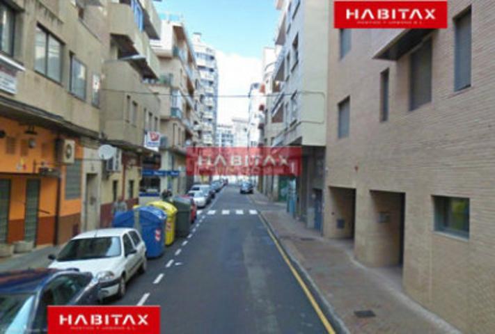 Local comercial en alquiler en Zamora, La Marina photo 0