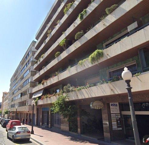 Local comercial en alquiler en Tarragona, Tarragona photo 0