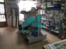 Local comercial en alquiler en Malpartida de Cáceres, MALPARTIDA DE CACERES photo 0