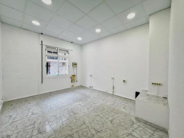 Oficina en alquiler en Sant Andreu de la Barca, Centro photo 0