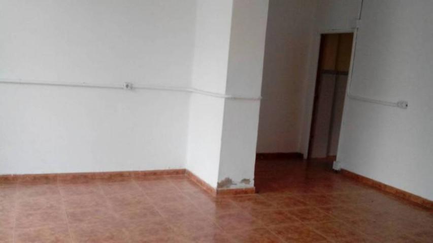 Local comercial en alquiler en Badajoz, Casco Antiguo photo 0