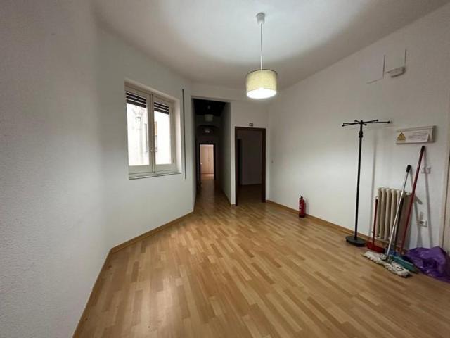 Oficina en alquiler en Córdoba, Centro photo 0