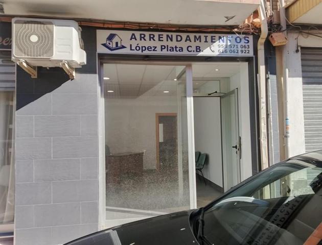 Local comercial en alquiler en Armilla, Campo de Fútbol photo 0