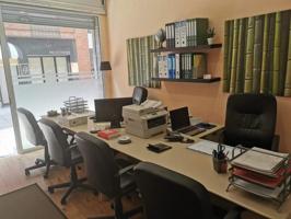 Local comercial en alquiler en Oviedo, Centro photo 0