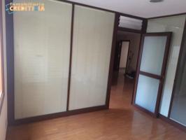 Oficina en alquiler en Vigo, Traviesas photo 0