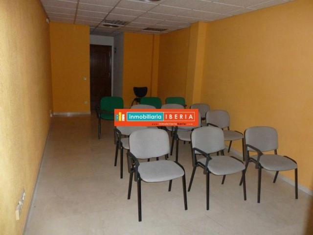 Oficina en alquiler en Logroño, Vara De Rey photo 0