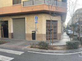 Local comercial en alquiler en Elda, Plaza de Toros - Avenida Chapí - Trinquete photo 0