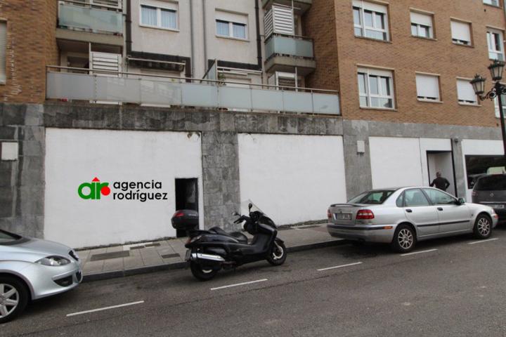 Local comercial en alquiler en Oviedo, San Lazaro photo 0