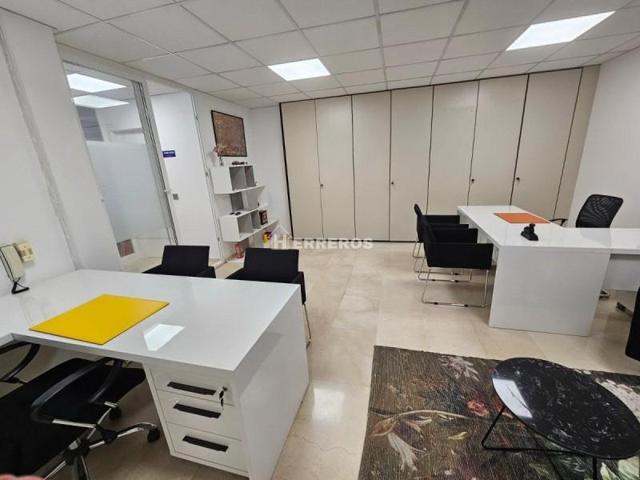 Oficina en alquiler en Logroño, Centro photo 0