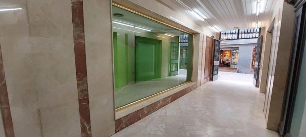 Oficina en alquiler en Dos Hermanas, Real Utrera photo 0