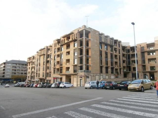 Oficina en alquiler en Torrelavega, Centro ciudad photo 0