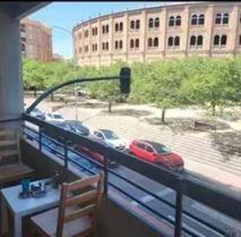 Piso en alquiler en Granada, Constitucion photo 0