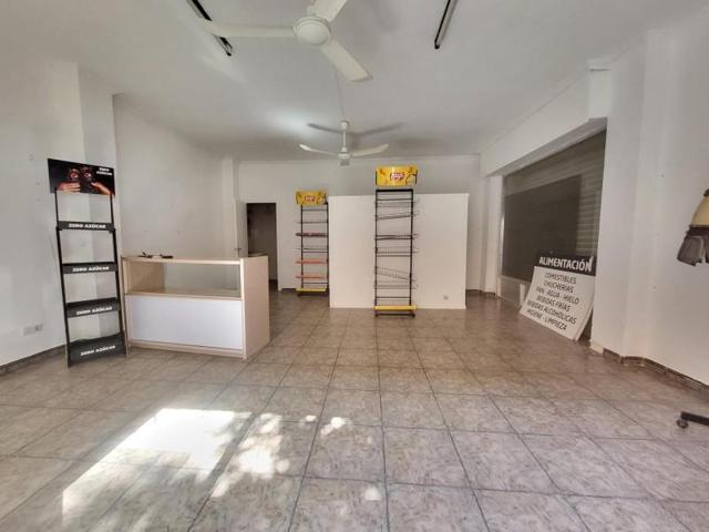 Local comercial en alquiler en Almería, Barrio san luis photo 0