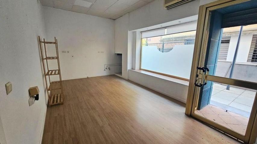 Local comercial en alquiler en Córdoba, Arroyo del Moro photo 0