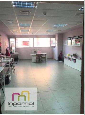 Oficina en alquiler en Badajoz, Valdepasillas photo 0
