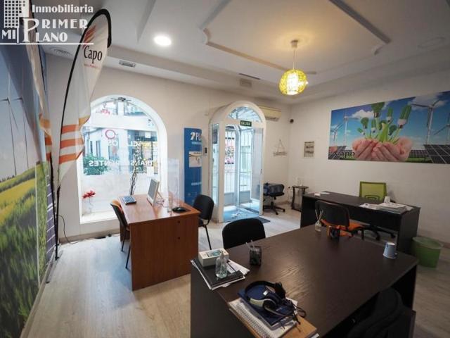 Local comercial en alquiler en Tomelloso, Centro photo 0