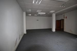 Oficina en alquiler en Vigo, Avenida de Madrid, 36214 photo 0