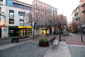 Oficina en alquiler en Manresa, Manresa Centre photo 0