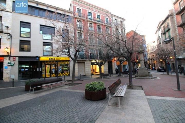 Oficina en alquiler en Manresa, Manresa Centre photo 0